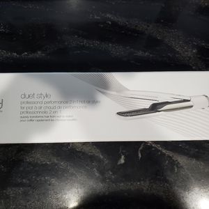 GHD style 2-in-1 hot air style upc# 850011636589